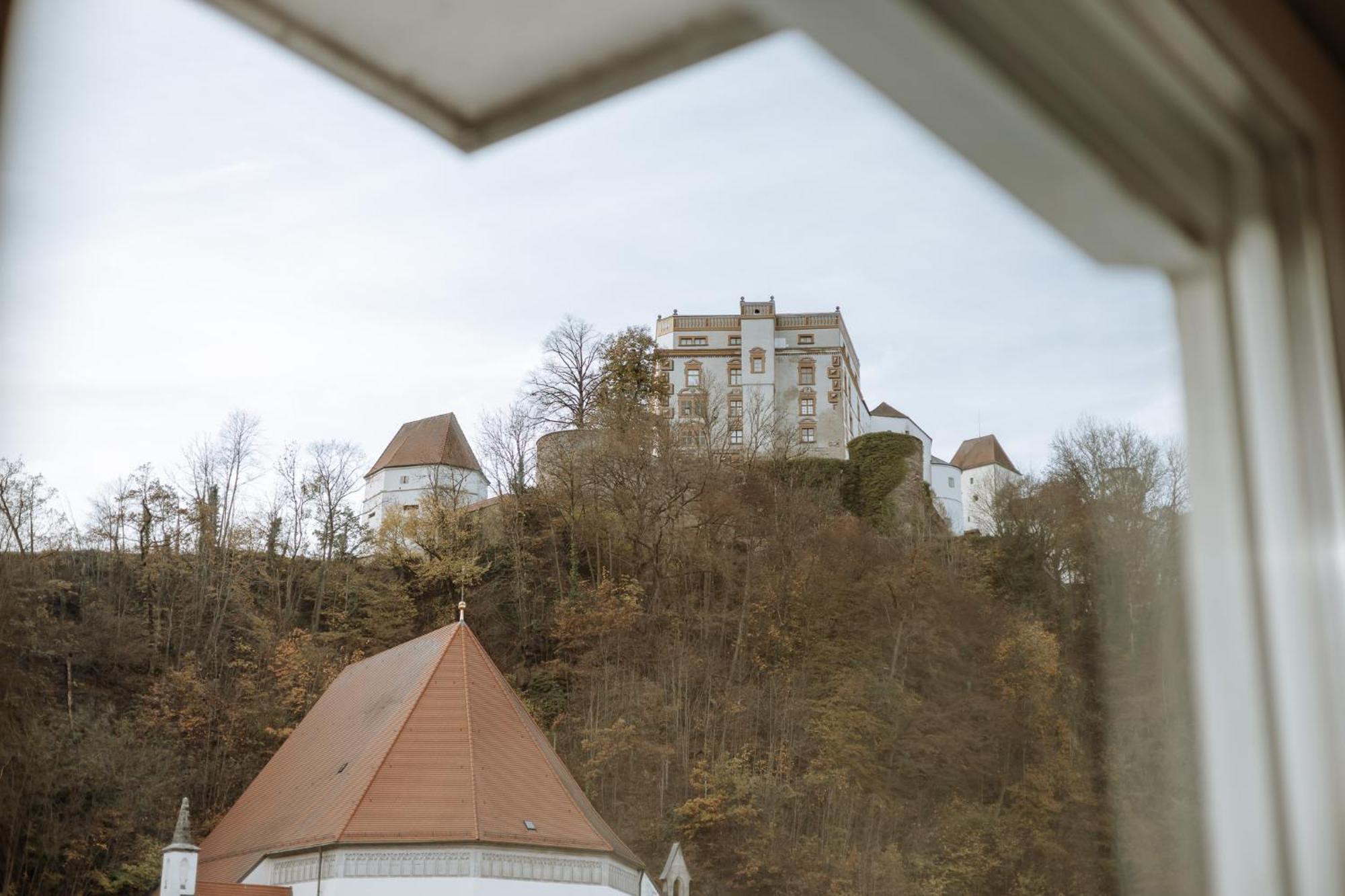 Stilvolles Appartement Mit Blick Auf Das Dreifluesse-Eck 帕绍 外观 照片
